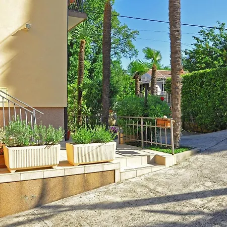 Opric 7728a لوفغان