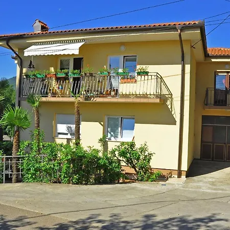 Opric 7728a Apartament Lovran