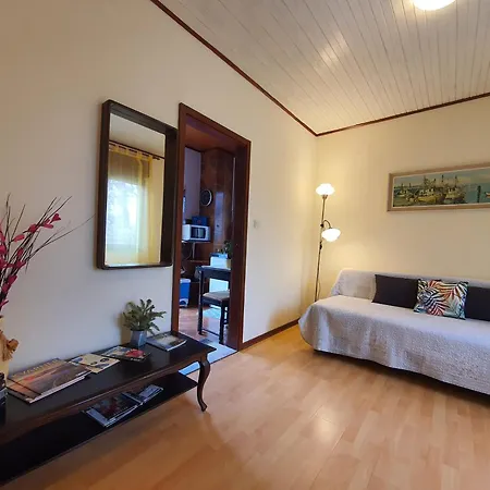 Opric 7728a Apartment Lovran